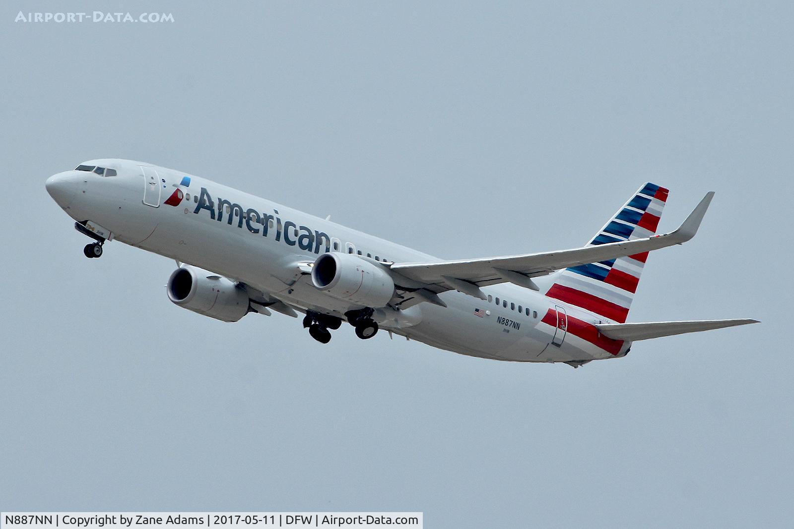 N887NN, 2012 Boeing 737-823 C/N 31141, Departing DFW Airport