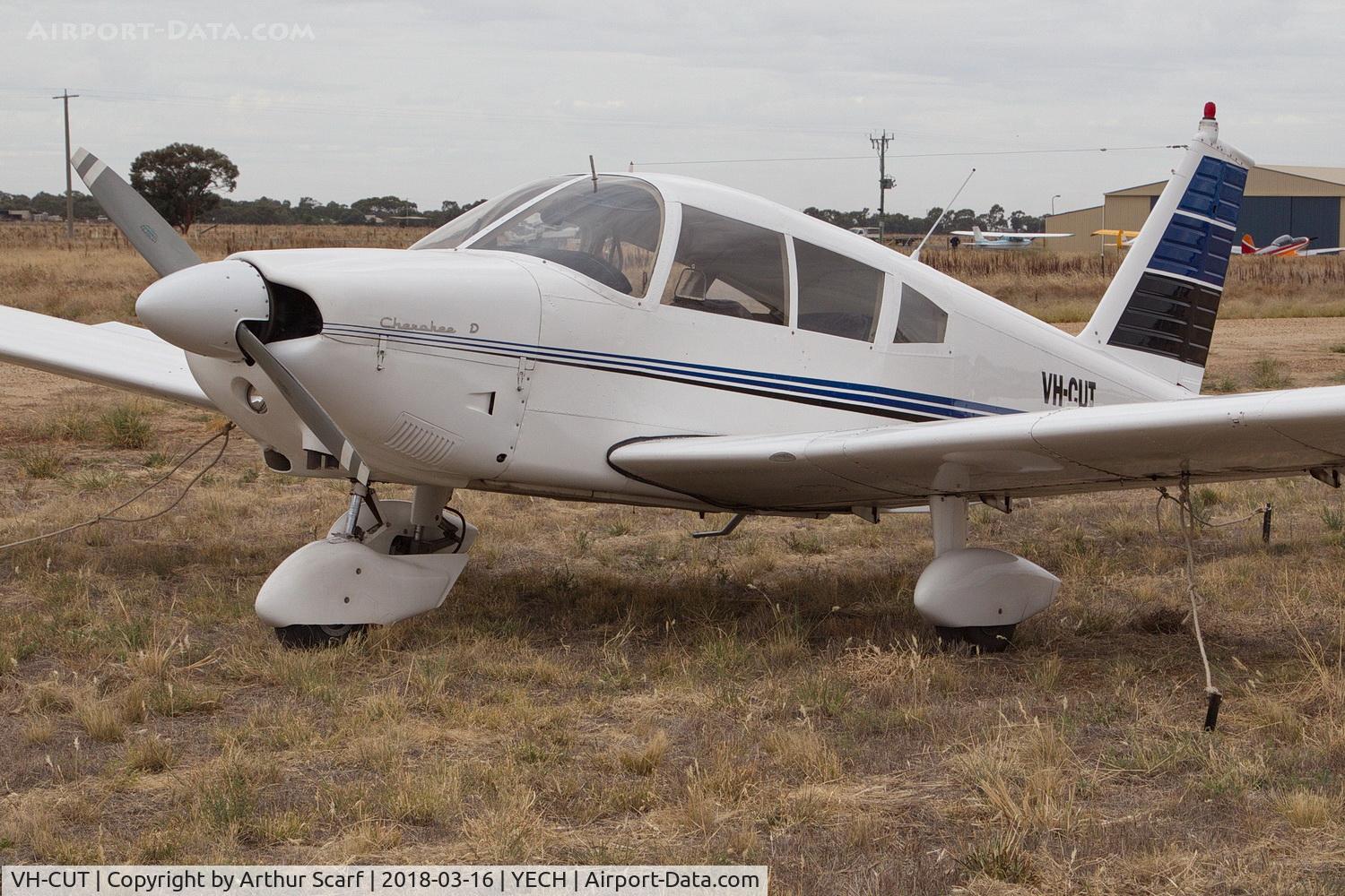 VH-CUT, 1968 Piper PA-28-180 C/N 28-4726, AAAA Fly in Echuca 2018