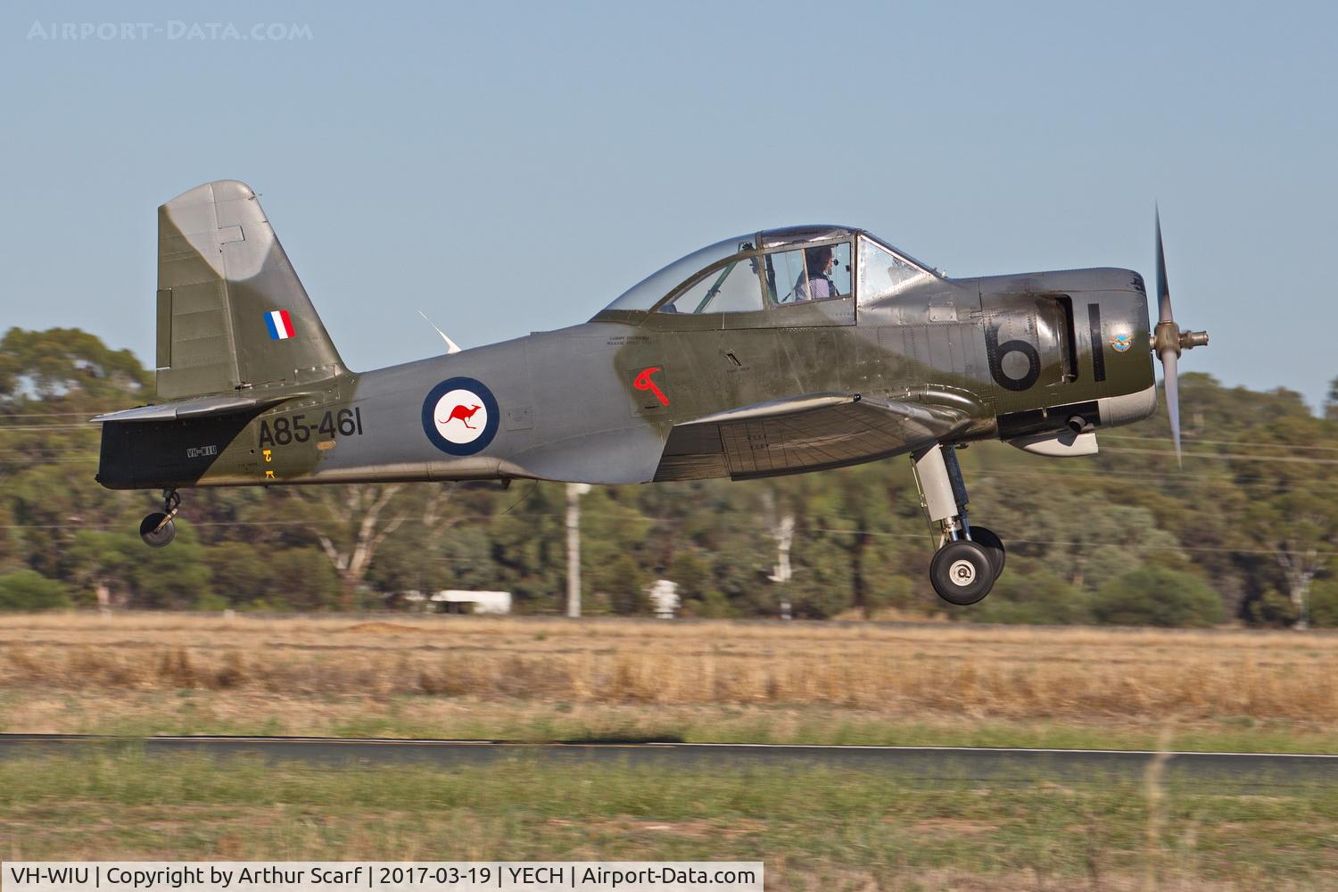 VH-WIU, 1957 Commonwealth CA-25 Winjeel C/N CA25-61, AAAA Fly in Echuca 2017