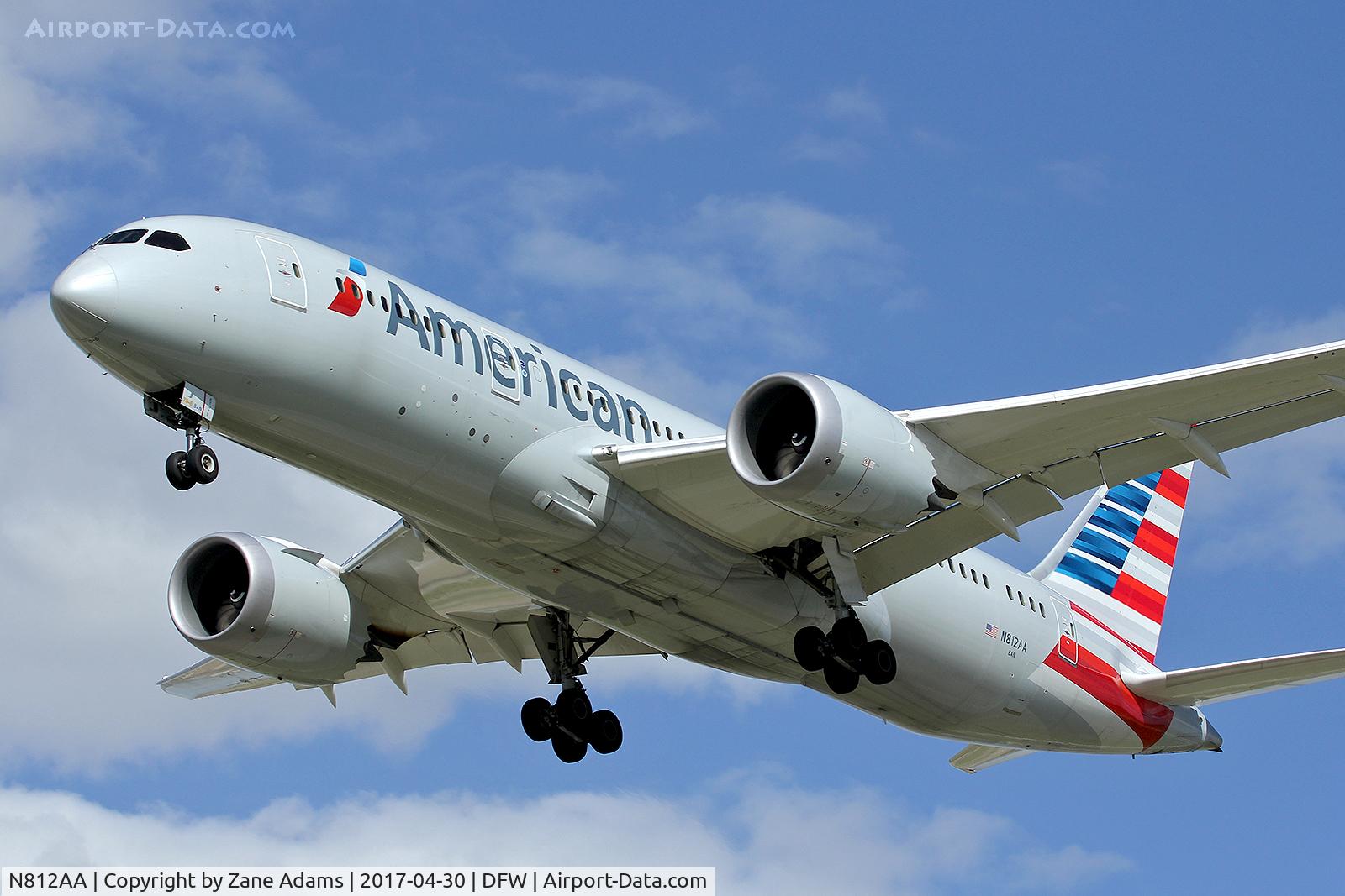 N812AA, 2015 Boeing 787-8 Dreamliner Dreamliner C/N 40630, Arriving at DFW Airport