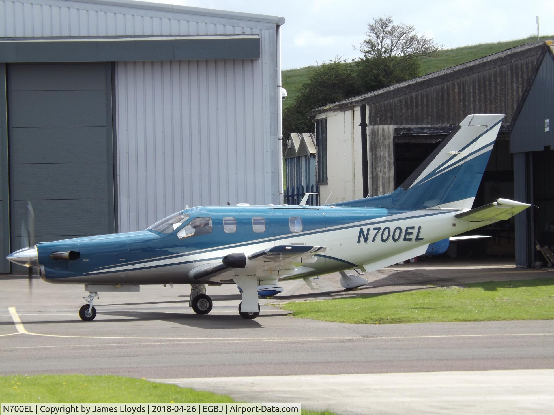 N700EL, 2002 Socata TBM-700 C/N 209, With a new paint Job at Gloucestershire Airport.