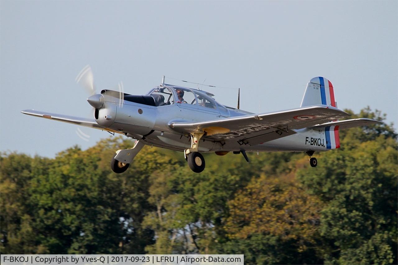 F-BKOJ, Morane-Saulnier MS-733 Alcyon C/N 138, Morane-Saulnier MS-733 Alcyon, Take off rwy 22, Morlaix-Ploujean airport (LFRU-MXN) air show 2017