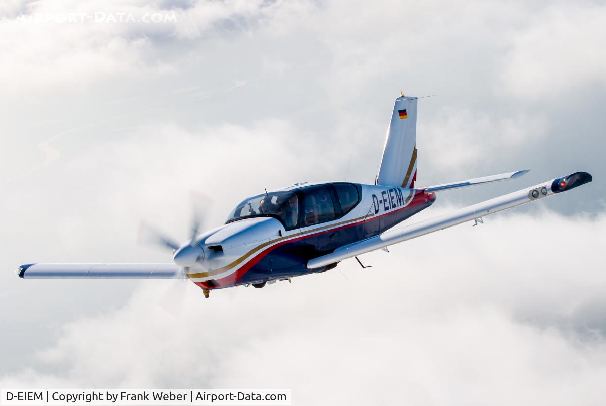 D-EIEM, Socata TB-20 C/N 311, Air-to-Air-Shot somewhere at Region Hannover, Germany