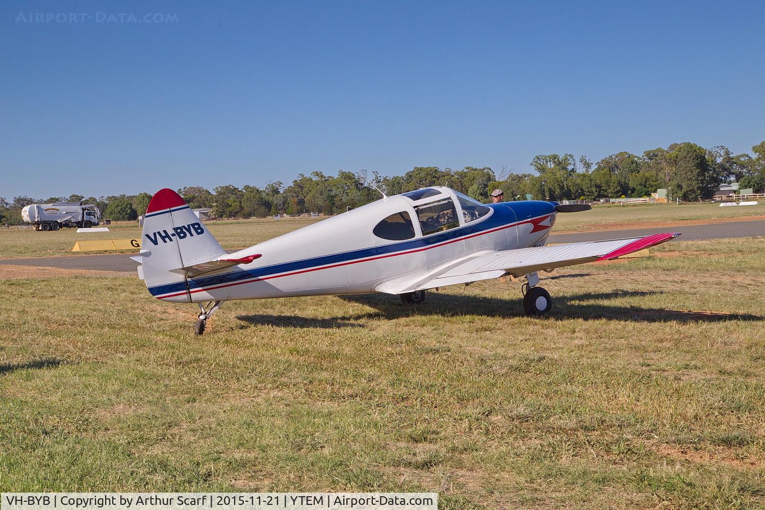 VH-BYB, 1946 Temco GC-1B Swift C/N 2086, Temora Warbirds 2015