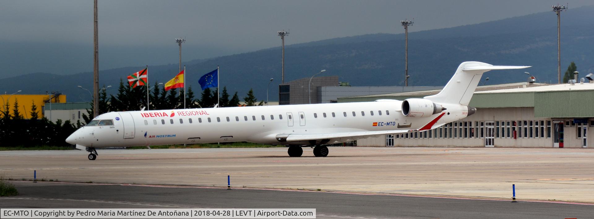 EC-MTO, 2017 Bombardier CRJ-1000 (CL-600-2E25) C/N 19059, Foronda - Vitoria-Gasteiz - Euskadi - España