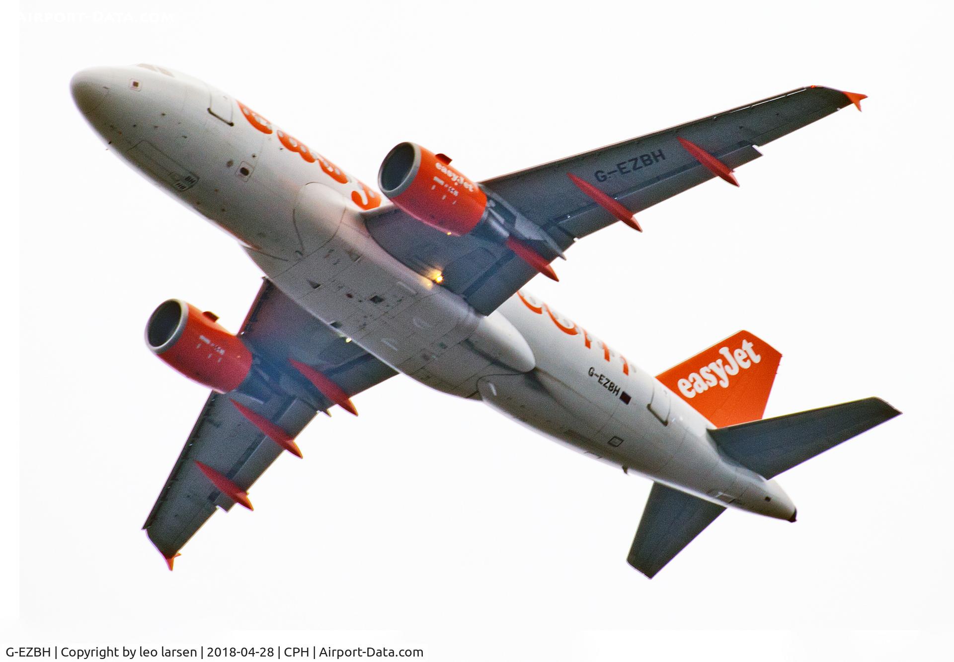 G-EZBH, 2006 Airbus A319-111 C/N 2959, Copenhagen 28.4.2018 T/O R-22R