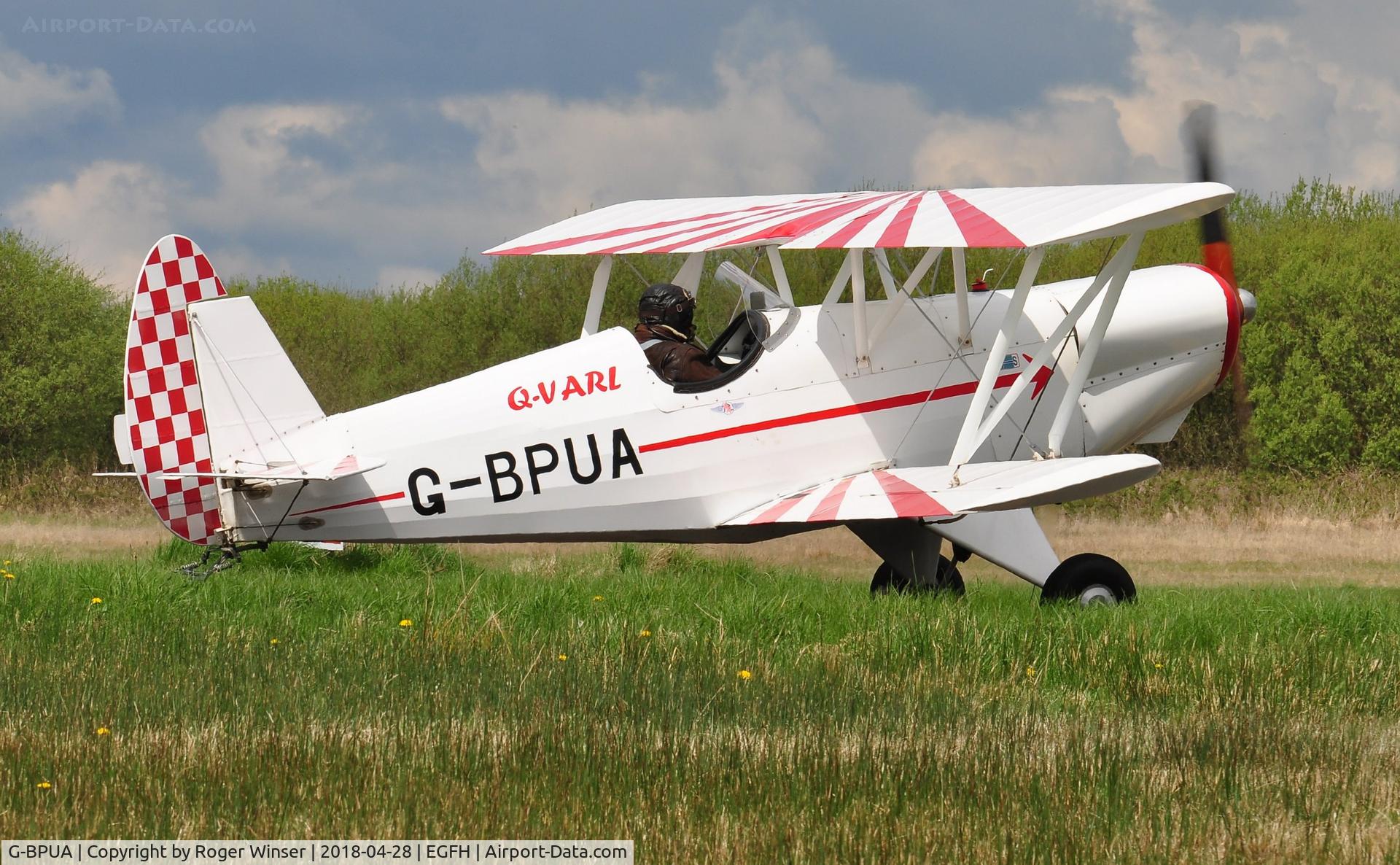 G-BPUA, 1986 EAA Biplane C/N SAAC-O2, Visiting biplane.