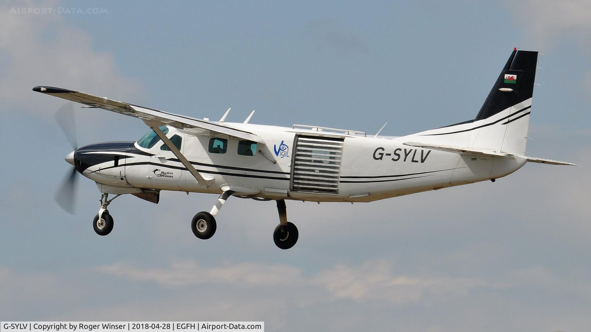G-SYLV, 2002 Cessna 208B  Grand Caravan C/N 208B0936, Resident Grand Caravan operated by Skydive Swansea.