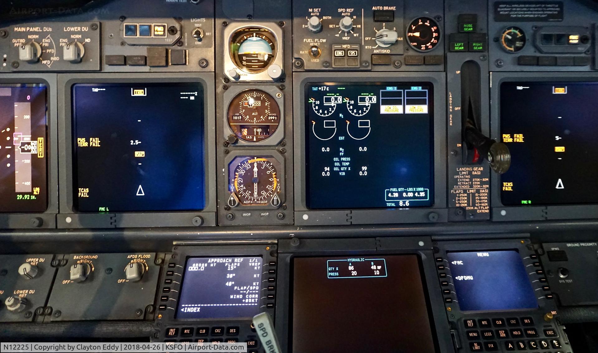 N12225, 1998 Boeing 737-824 C/N 28934, SFO 2018.