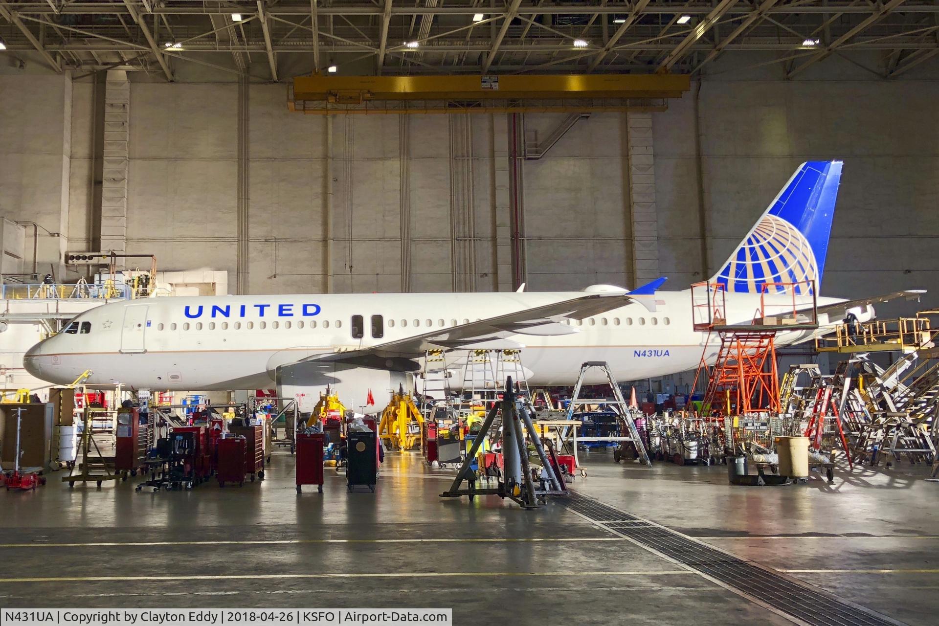 N431UA, 1996 Airbus A320-232 C/N 571, SFO 2018.