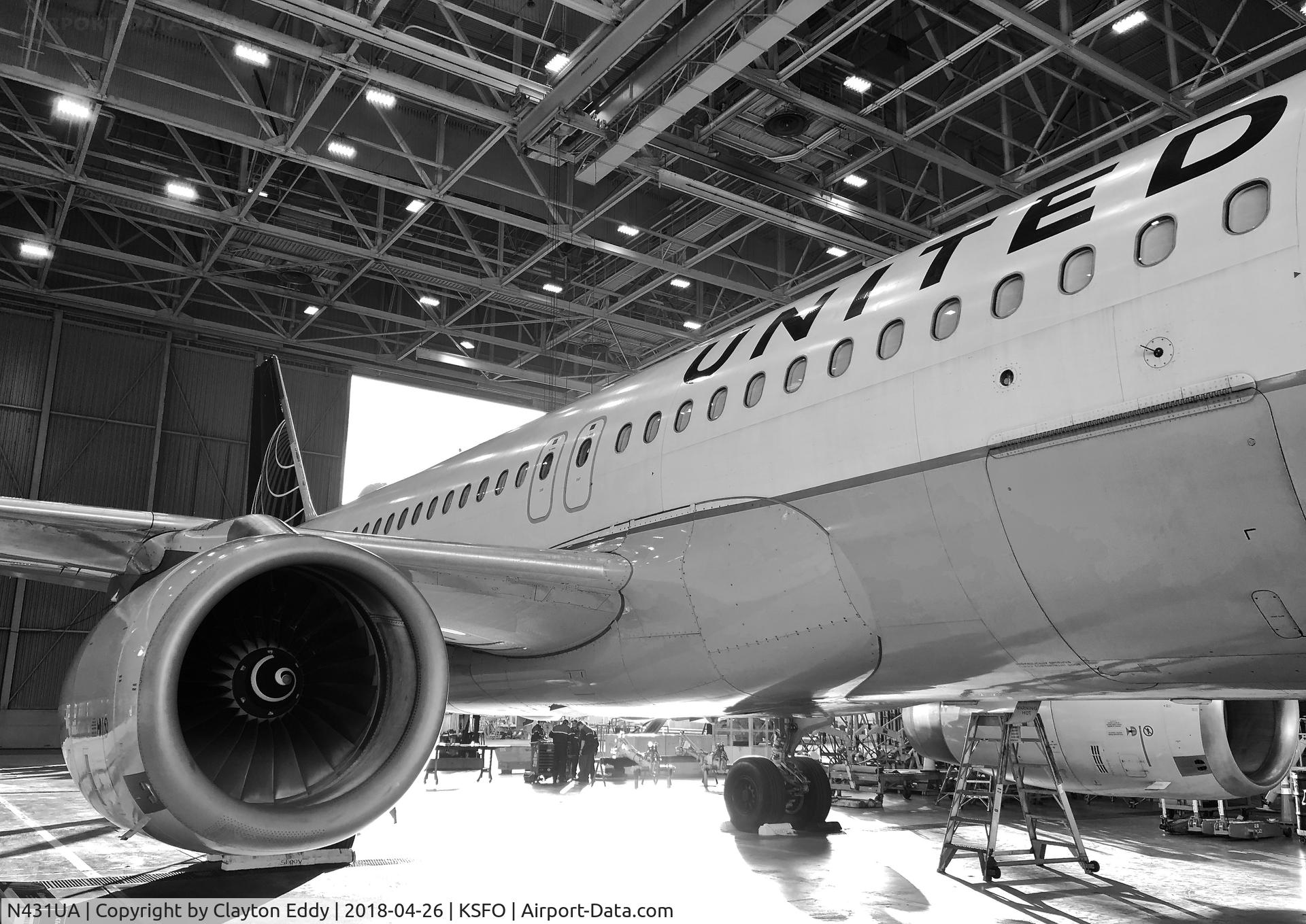N431UA, 1996 Airbus A320-232 C/N 571, SFO 2018.