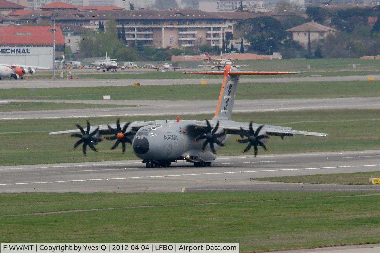 F-WWMT, 2009 Airbus A400M Atlas C/N 001, Airbus A400M Atlas, Landing rwy 32L, Toulouse Blagnac Airport (LFBO-TLS)