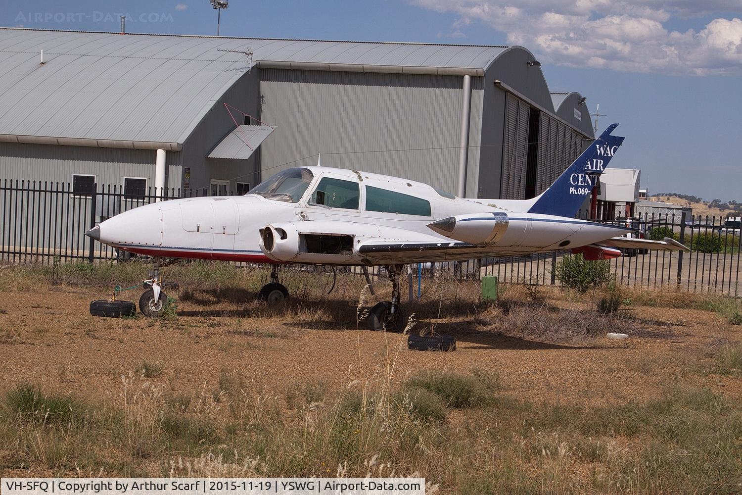 VH-SFQ, 1978 Cessna 310R C/N 310R1274, Derilect at Wagga Wagga 2015