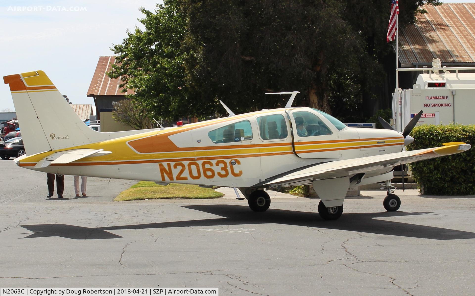 N2063C, 1979 Beech F33A Bonanza C/N CE-838, 1979 Beech F33A BONANZA, Continental IO-520 285 Hp, at Fuel Dock