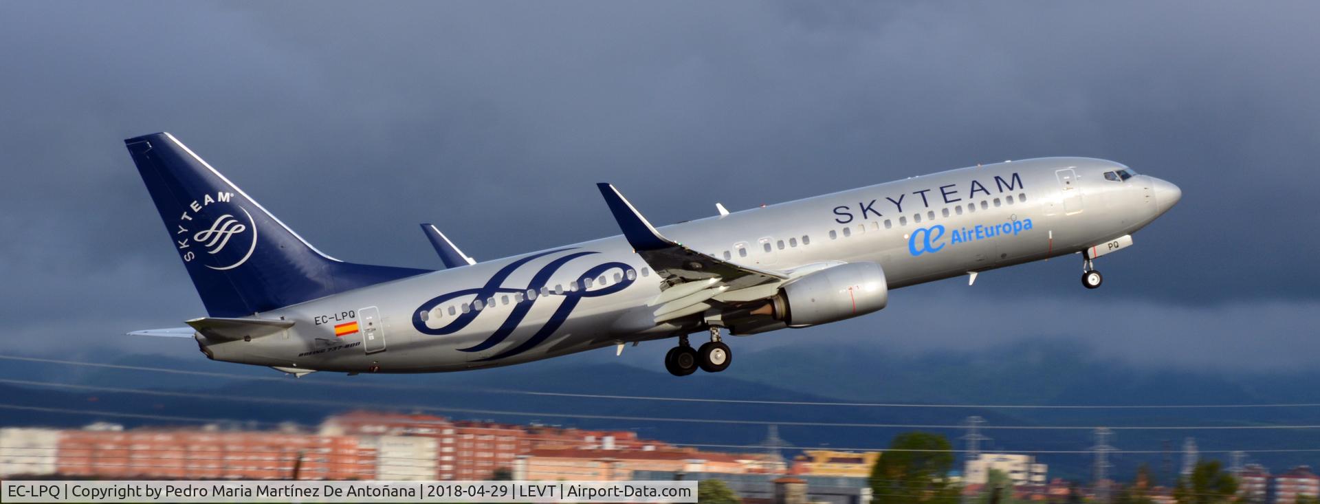 EC-LPQ, 2012 Boeing 737-85P C/N 35496, Foronda - Vitoria-Gasteiz - Euskadi - España