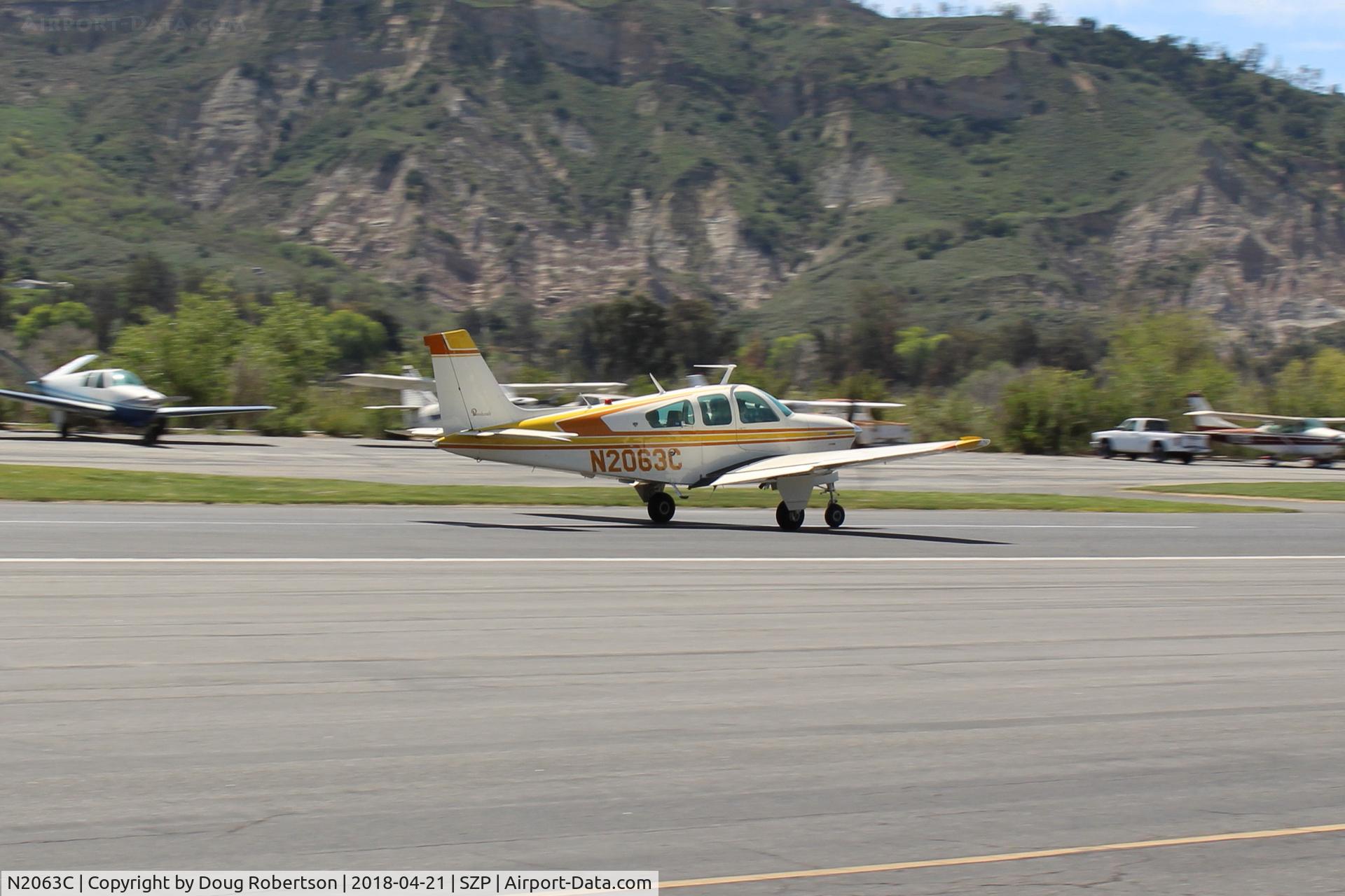 N2063C, 1979 Beech F33A Bonanza C/N CE-838, 1979 Beech F33A BONANZA, Continental IO-520 285 Hp, landing roll Rwy 22