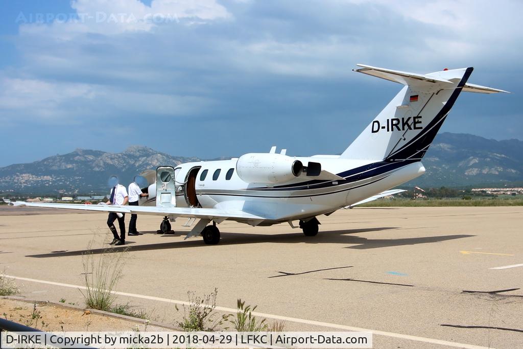 D-IRKE, 1995 Cessna 525 CitationJet C/N 525-0123, Parked