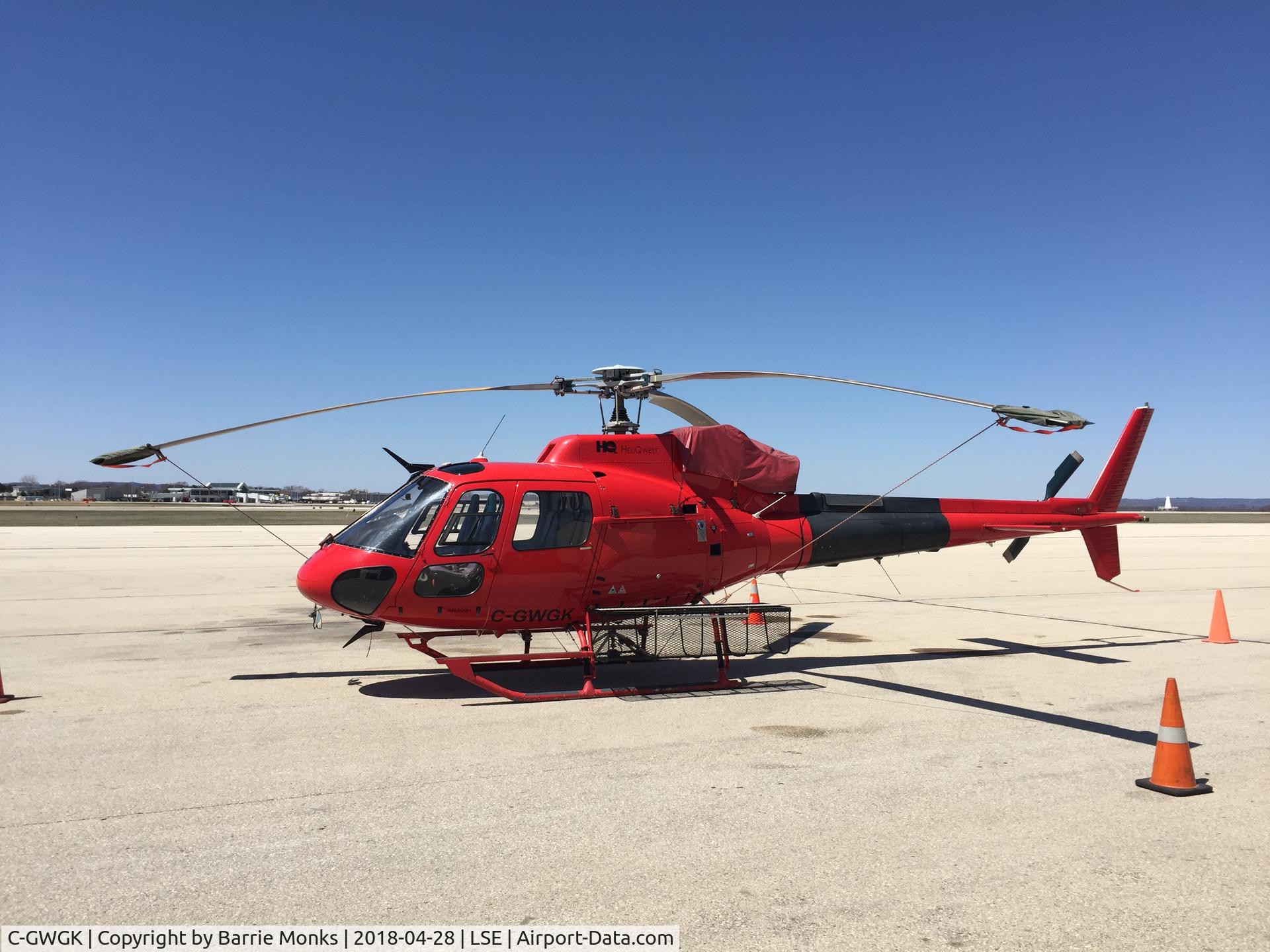 C-GWGK, 2000 Aerospatiale AS-350B-3 Ecureuil C/N 3350, 2000 Aerospatiale AS-350B-3 Ecureuil