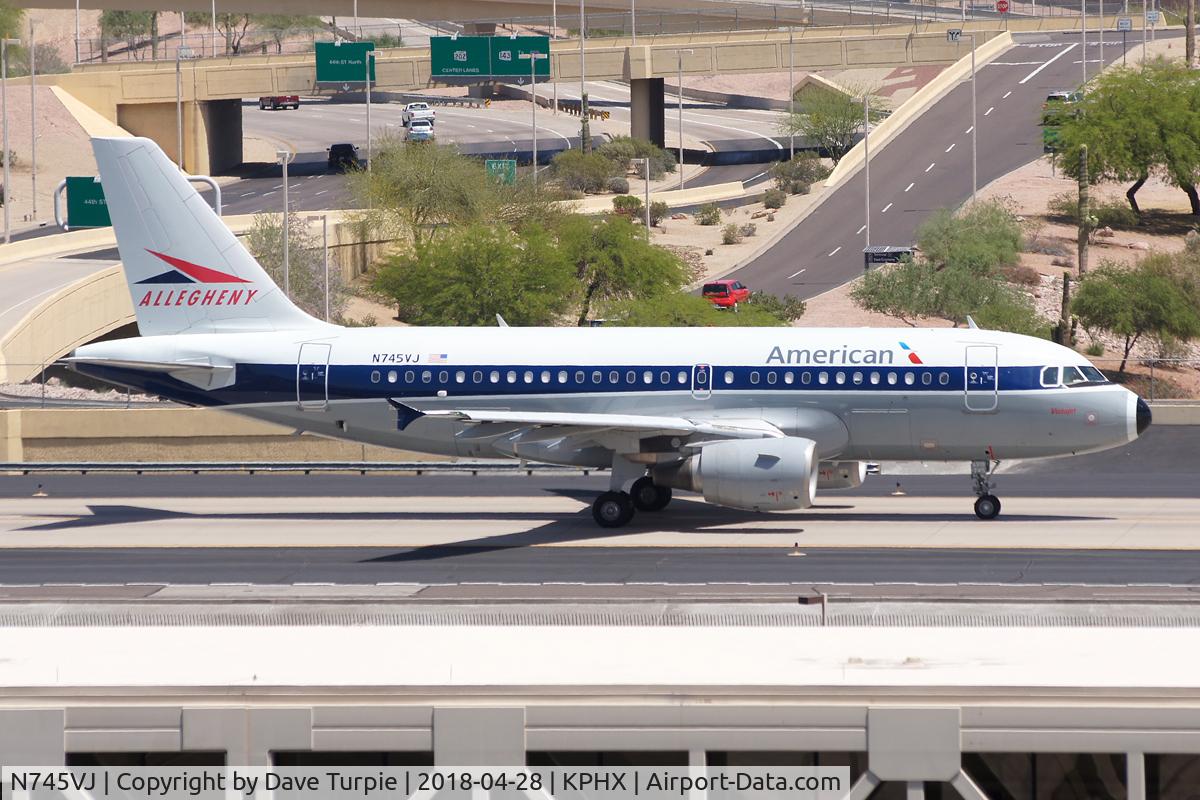 N745VJ, 2000 Airbus A319-112 C/N 1289, No comment.