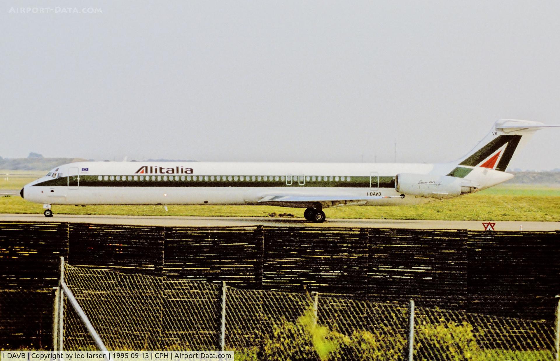 I-DAVB, 1986 McDonnell Douglas MD-82 (DC-9-82) C/N 49216/1262, Copenhagen 13.9.1995