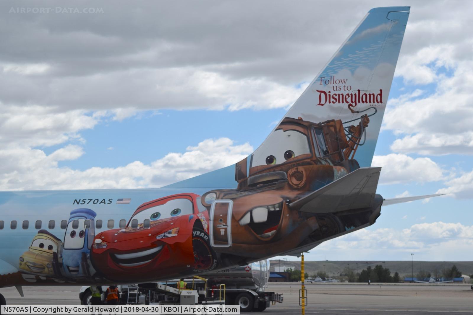 N570AS, 2007 Boeing 737-890 C/N 35185, Parked at the gate.