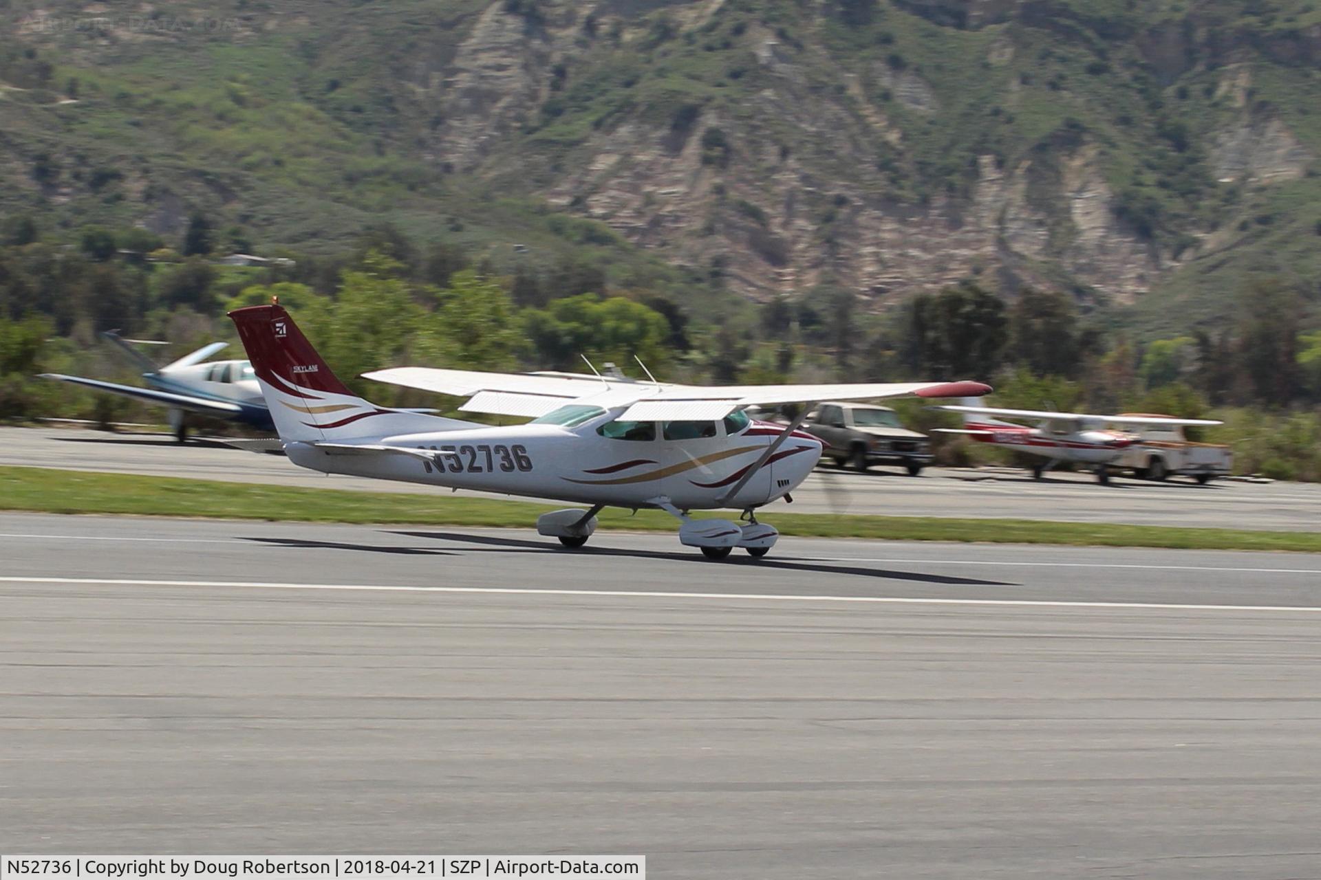 N52736, 1974 Cessna 182P Skylane C/N 18262807, 1974 Cessna 182P SKYLANE, Continental O-470 230 Hp, landing roll Rwy 22