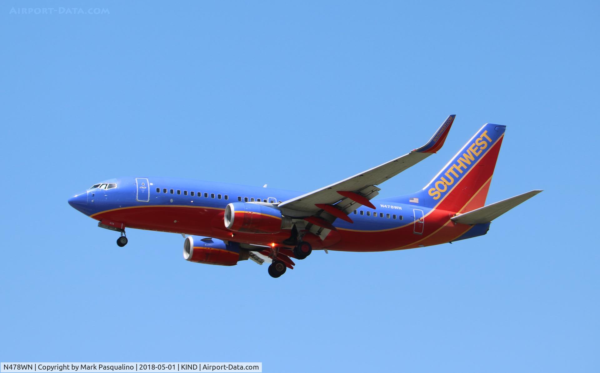 N478WN, 2004 Boeing 737-7H4 C/N 33989, Boeing 737-700