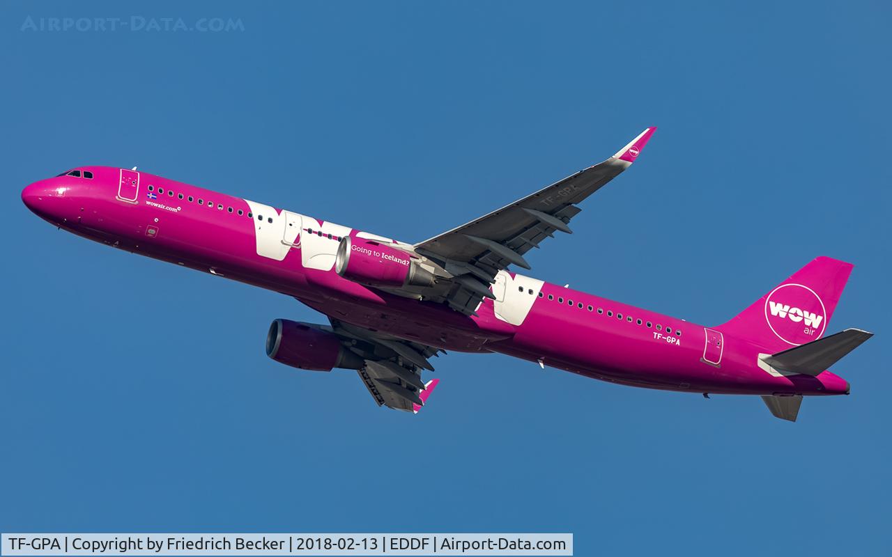 TF-GPA, 2016 Airbus A321-211 C/N 7237, departure via RW25C