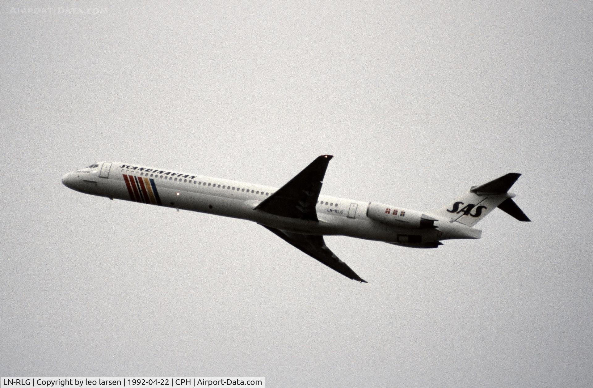 LN-RLG, 1986 McDonnell Douglas MD-82 (DC-9-82) C/N 49423, Copenhagen 22.4.1992