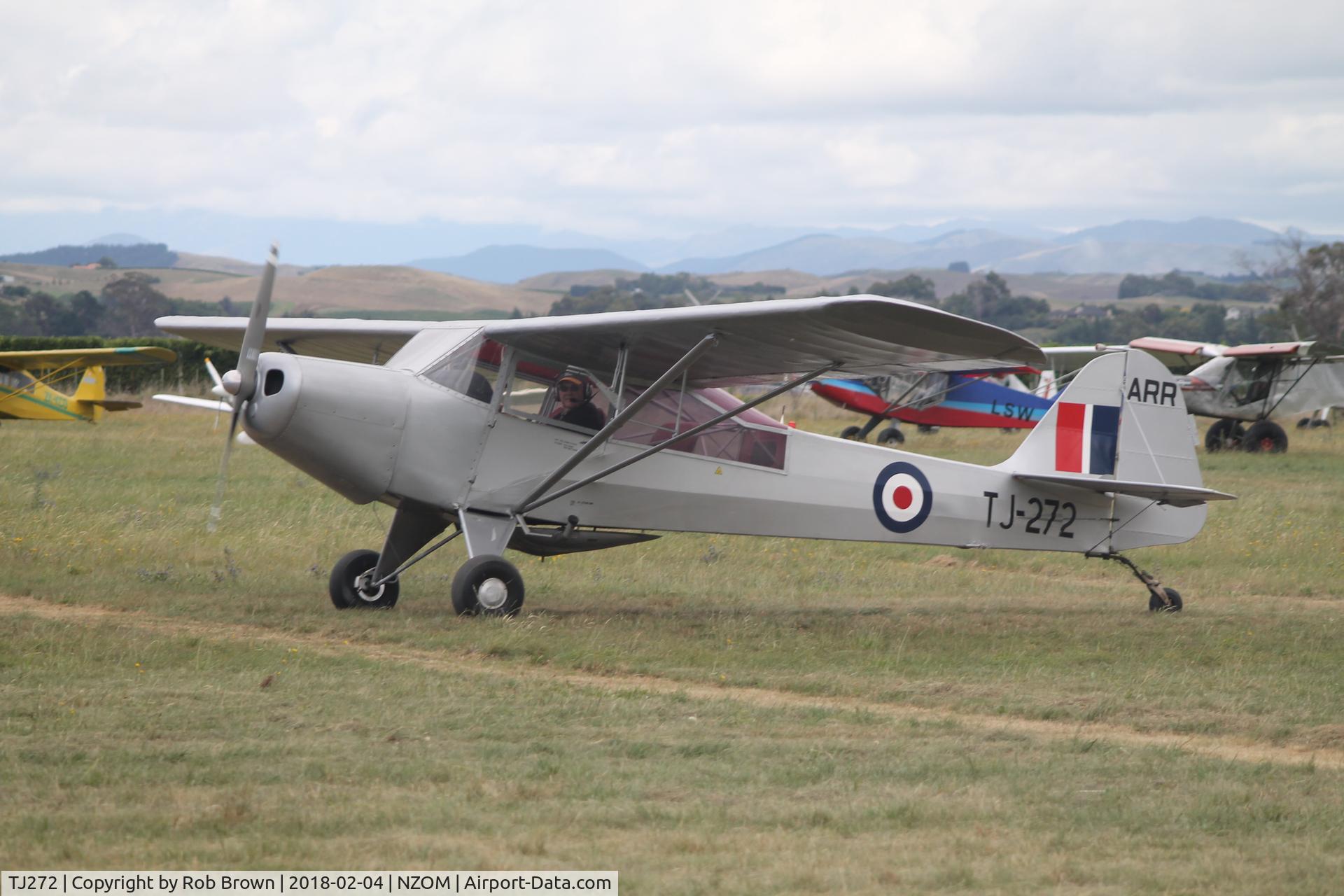 TJ272, Taylorcraft J Auster 5 C/N 1364, Now in New Zealand