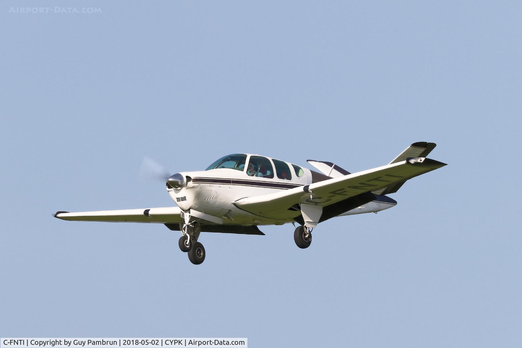 C-FNTI, 1960 Beech M35 Bonanza C/N D-6553, Landing