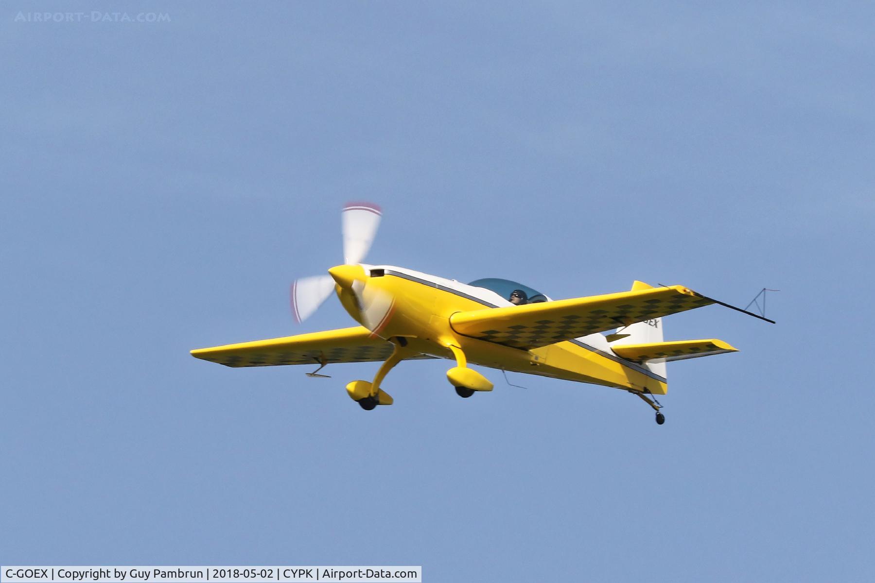 C-GOEX, 1998 Extra EA-300/200 C/N 023, Landing