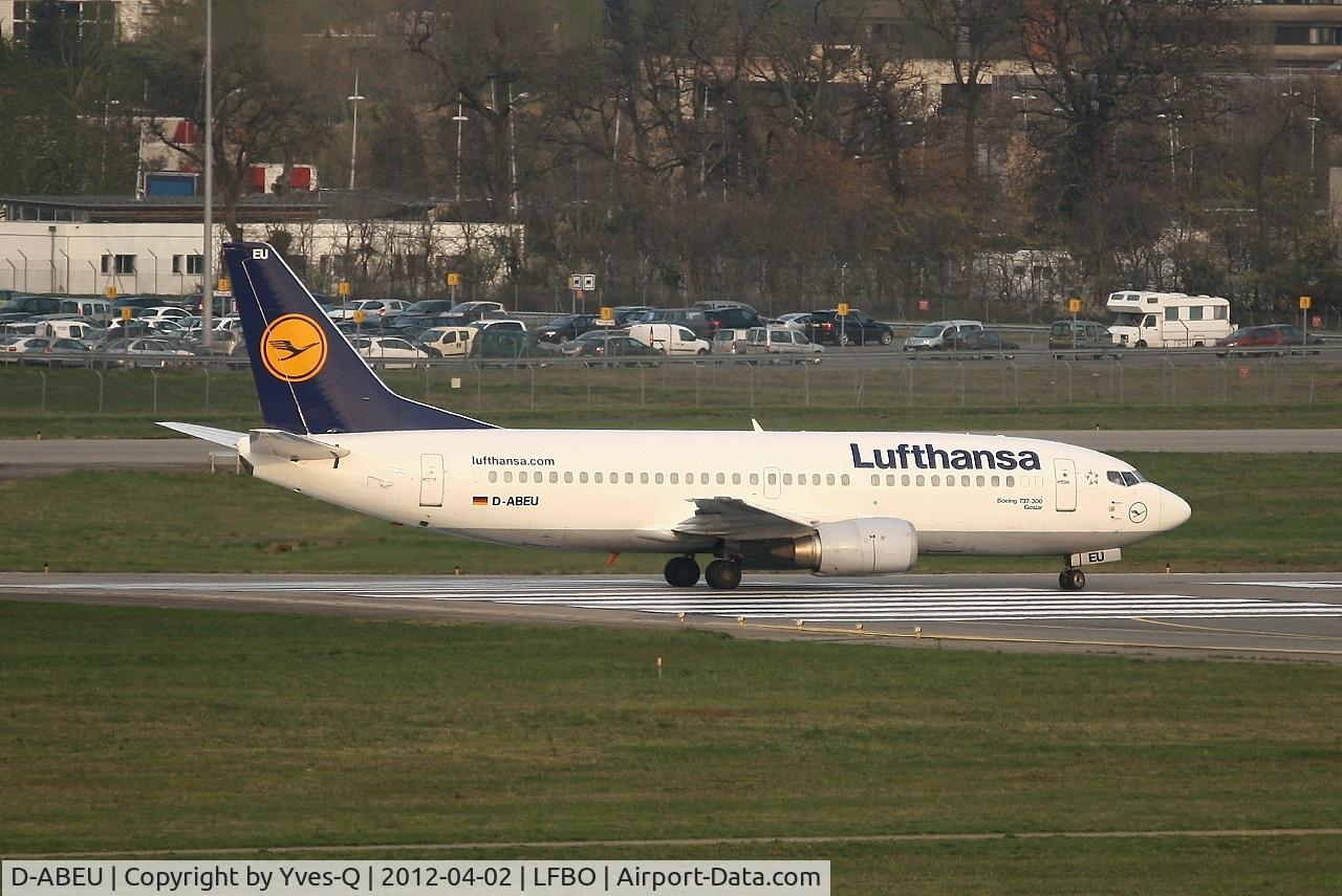 D-ABEU, 1995 Boeing 737-330 C/N 27904, Boeing 737-330, Lining up rwy 14L, Toulouse-Blagnac Airport (LFBO-TLS)