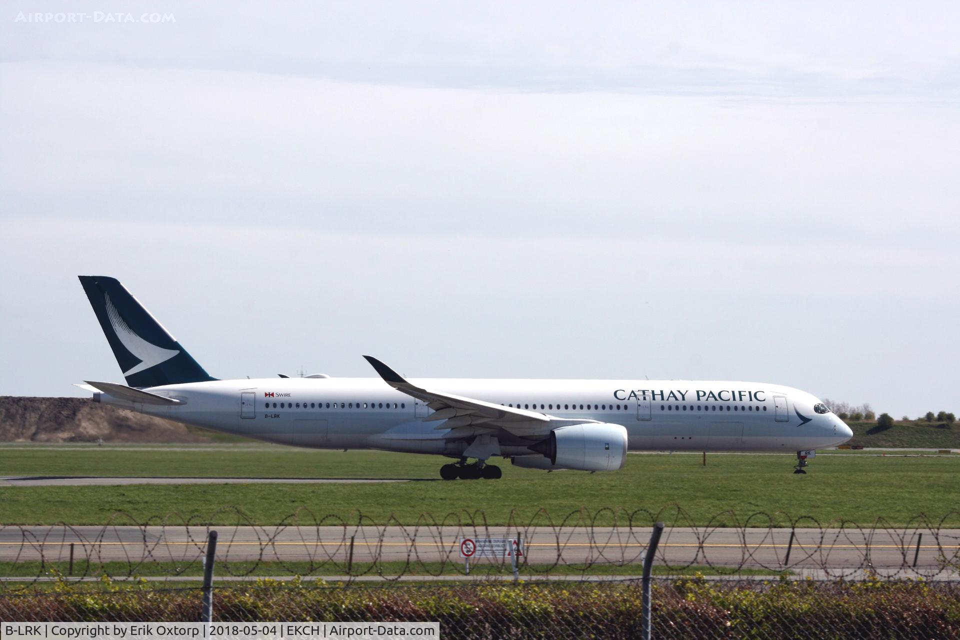 B-LRK, 2016 Airbus A350-941 C/N 070, B-LRK taking off rw 22R