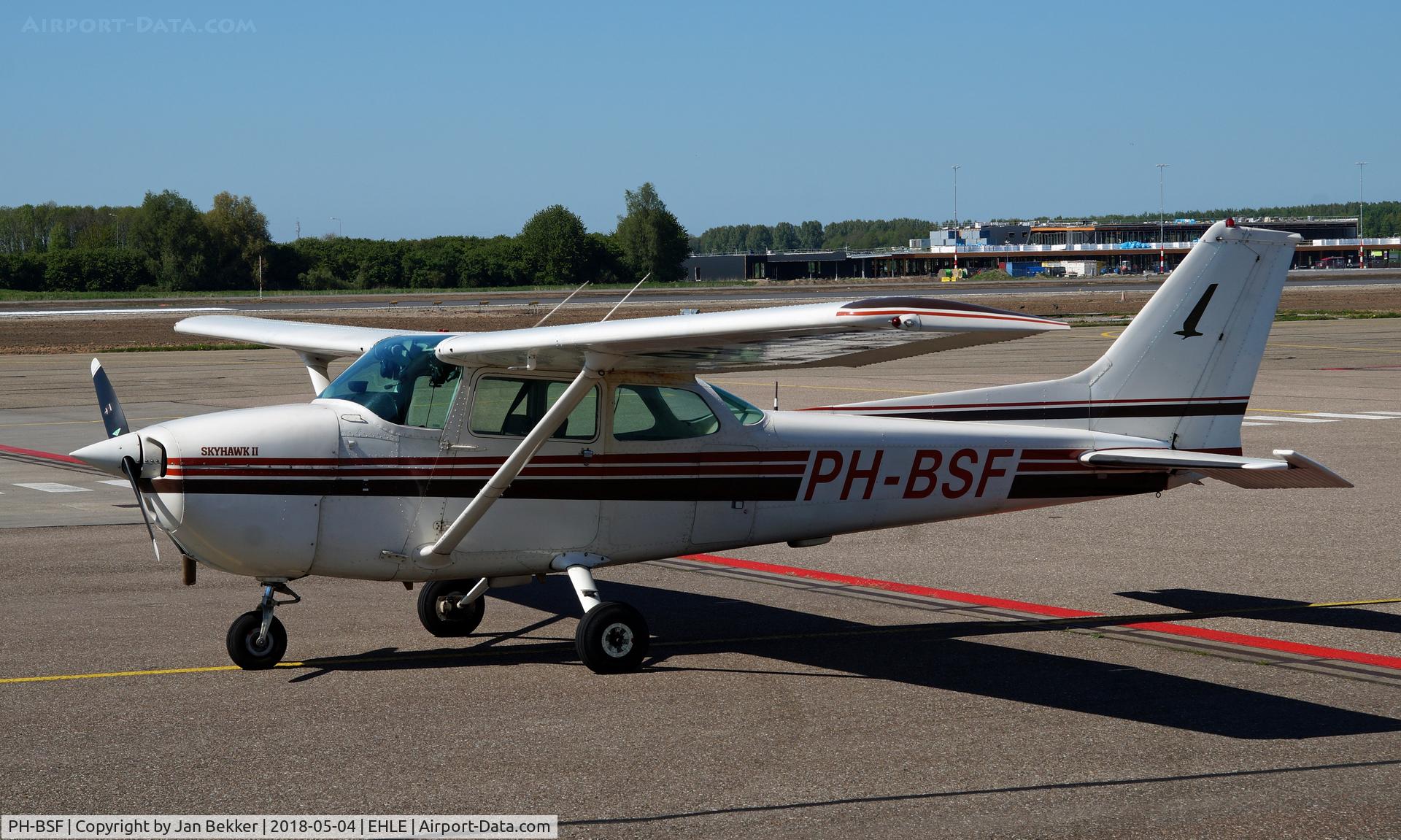 PH-BSF, 1979 Cessna 172N C/N 17272710, Lelystad Airport
