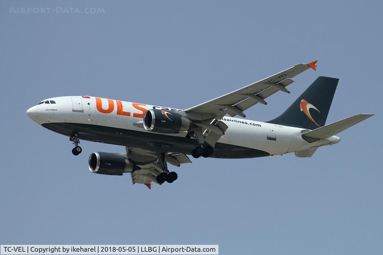 TC-VEL, 1991 Airbus A310-308(F) C/N 622, Cargo flight from Izmir, Turkey, landing on runway 26.