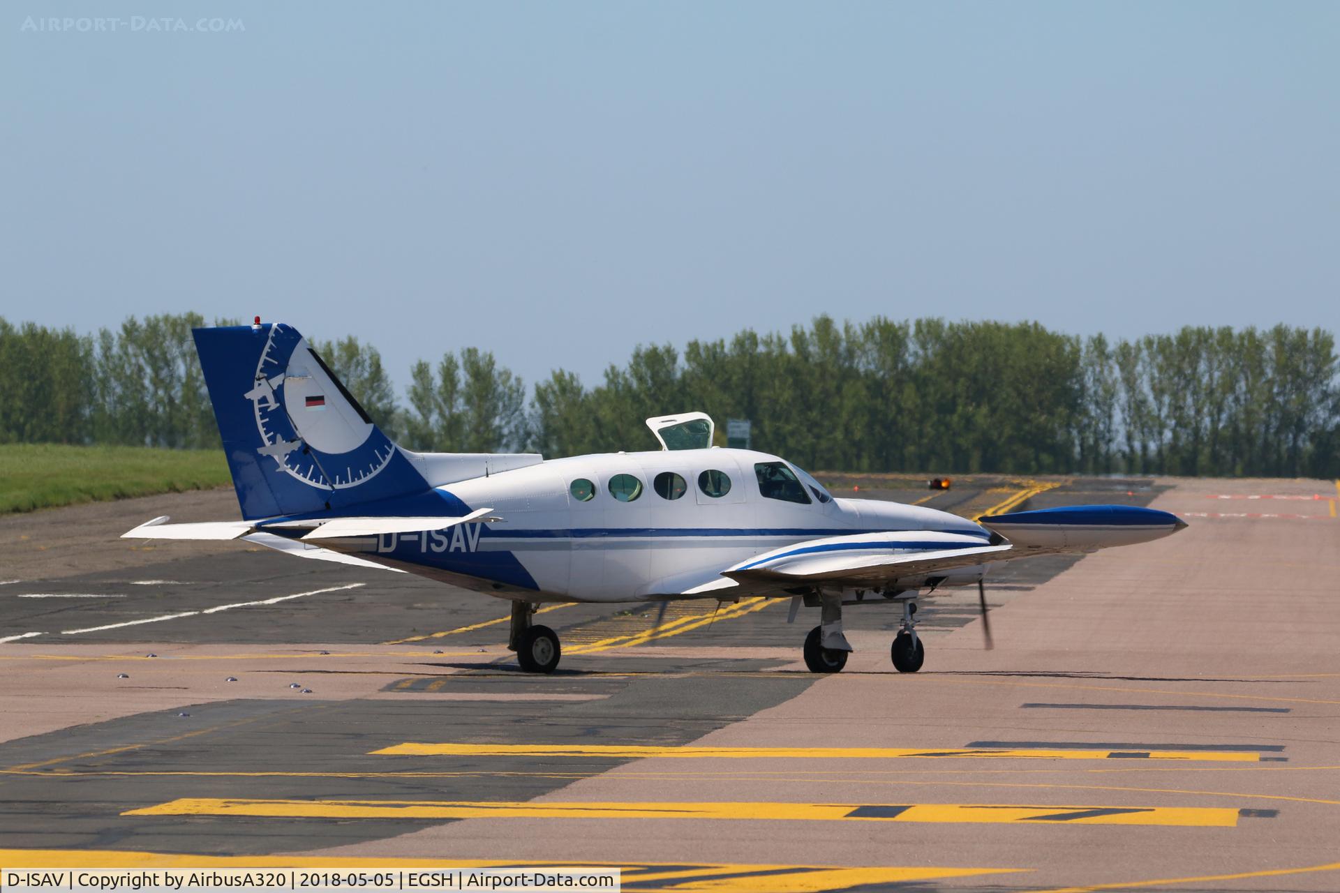 D-ISAV, 1971 Cessna 402B Businessliner C/N 402B0201, departing