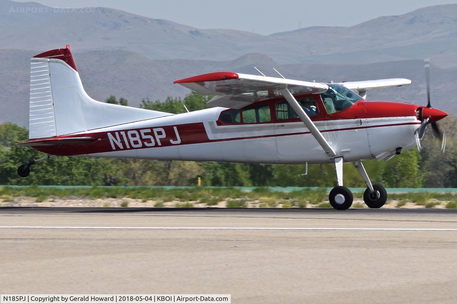 N185PJ, Cessna A185F Skywagon 185 C/N 18503676, Take off run on RWY 10R.