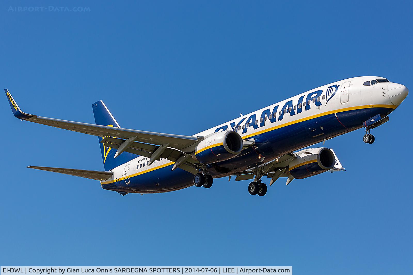 EI-DWL, 2007 Boeing 737-8AS C/N 33618, LANDING 14R