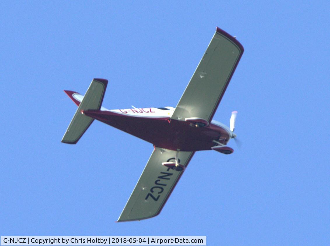 G-NJCZ, 2010 SportCruiser (PiperSport) Piper Sport C/N P1001087, Over Potters Bar