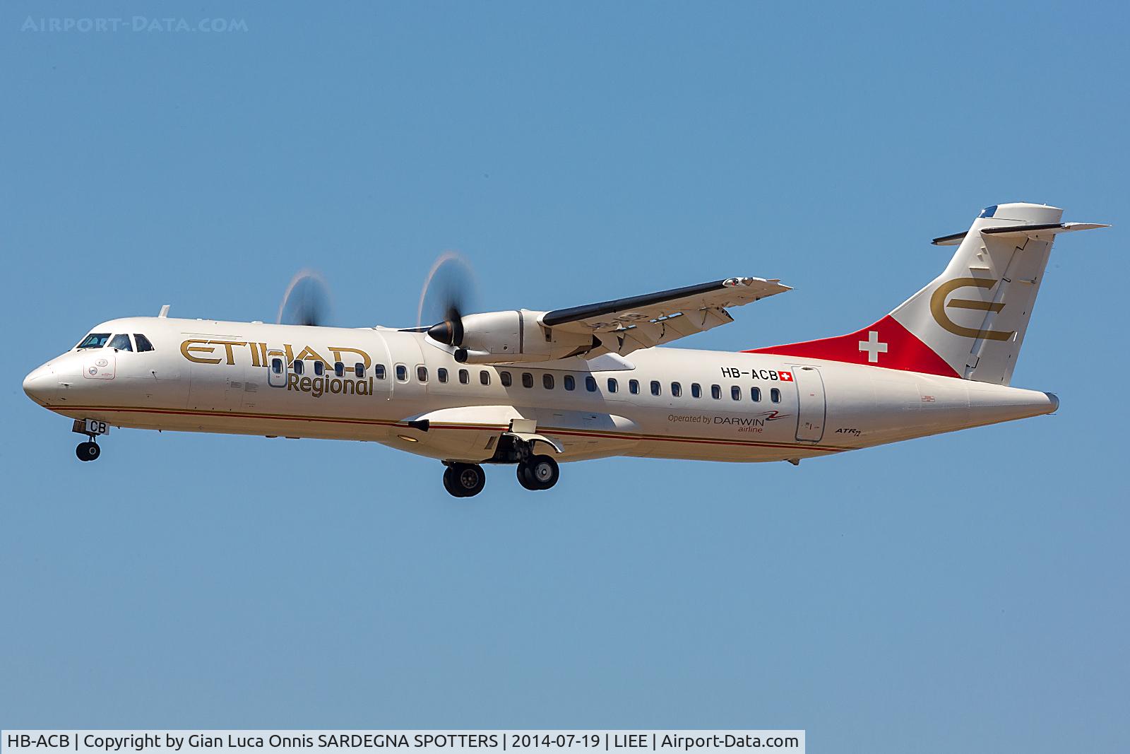 HB-ACB, 2001 ATR 72-212A (500) C/N 662, LANDING 14R