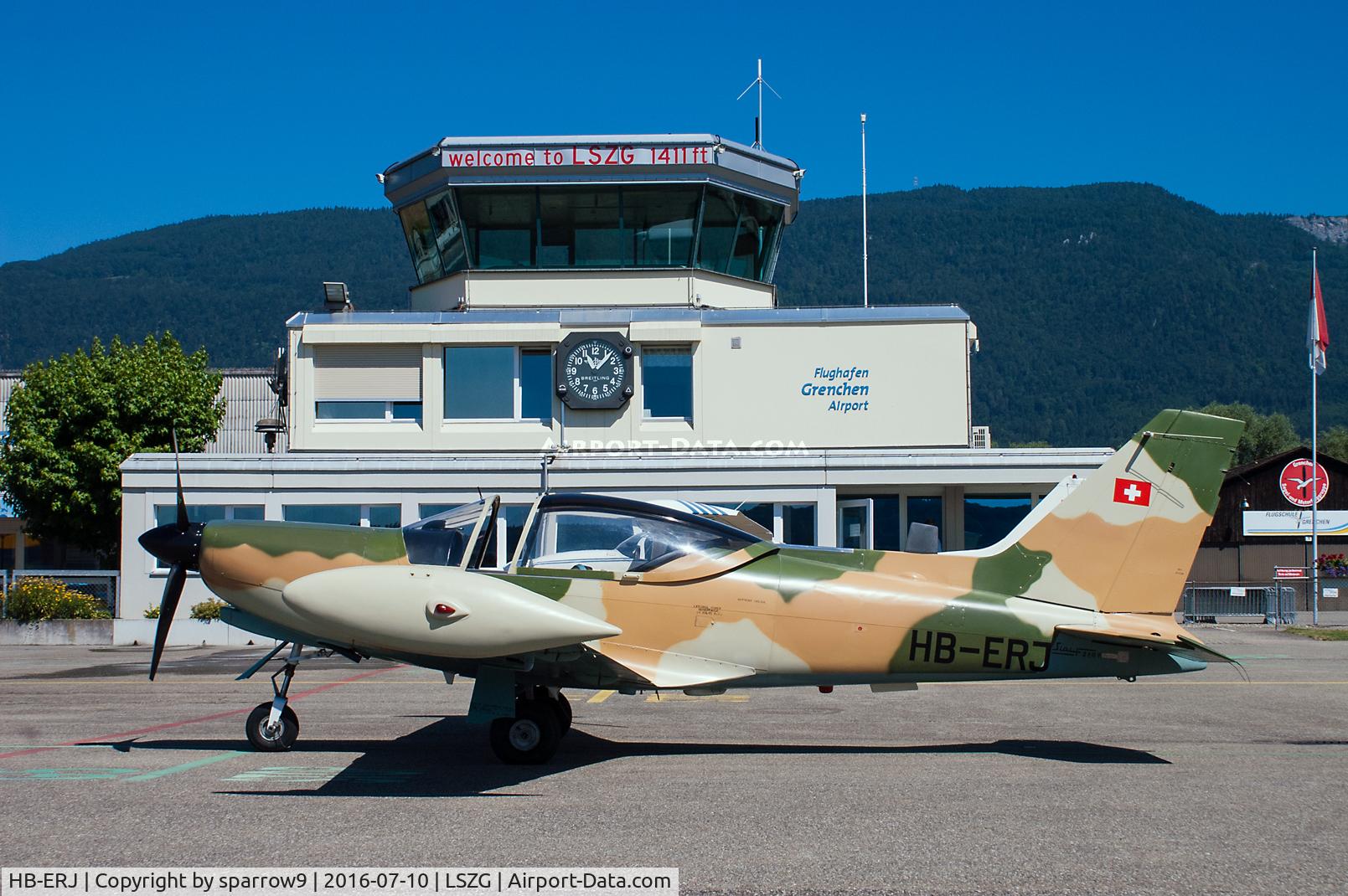 HB-ERJ, 1985 SIAI-Marchetti SF-260W Warrior C/N 502, In front of the tower at Grenchen.