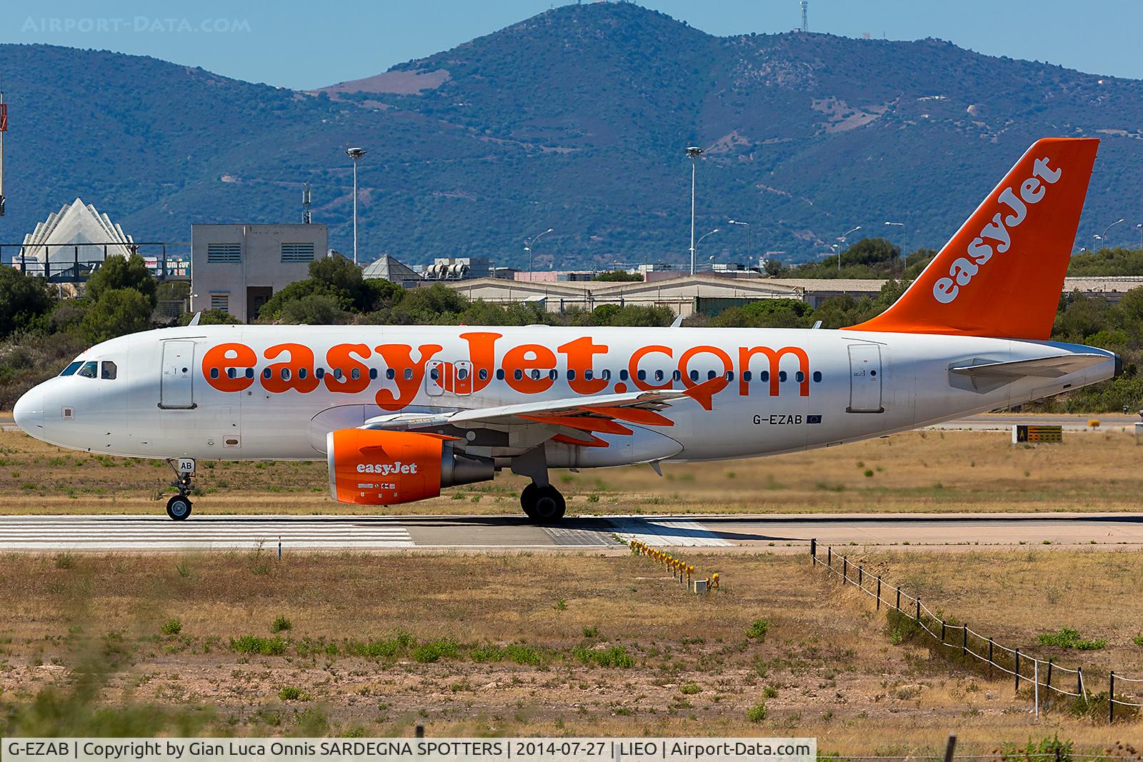 G-EZAB, 2006 Airbus A319-111 C/N 2681, TAKE OFF