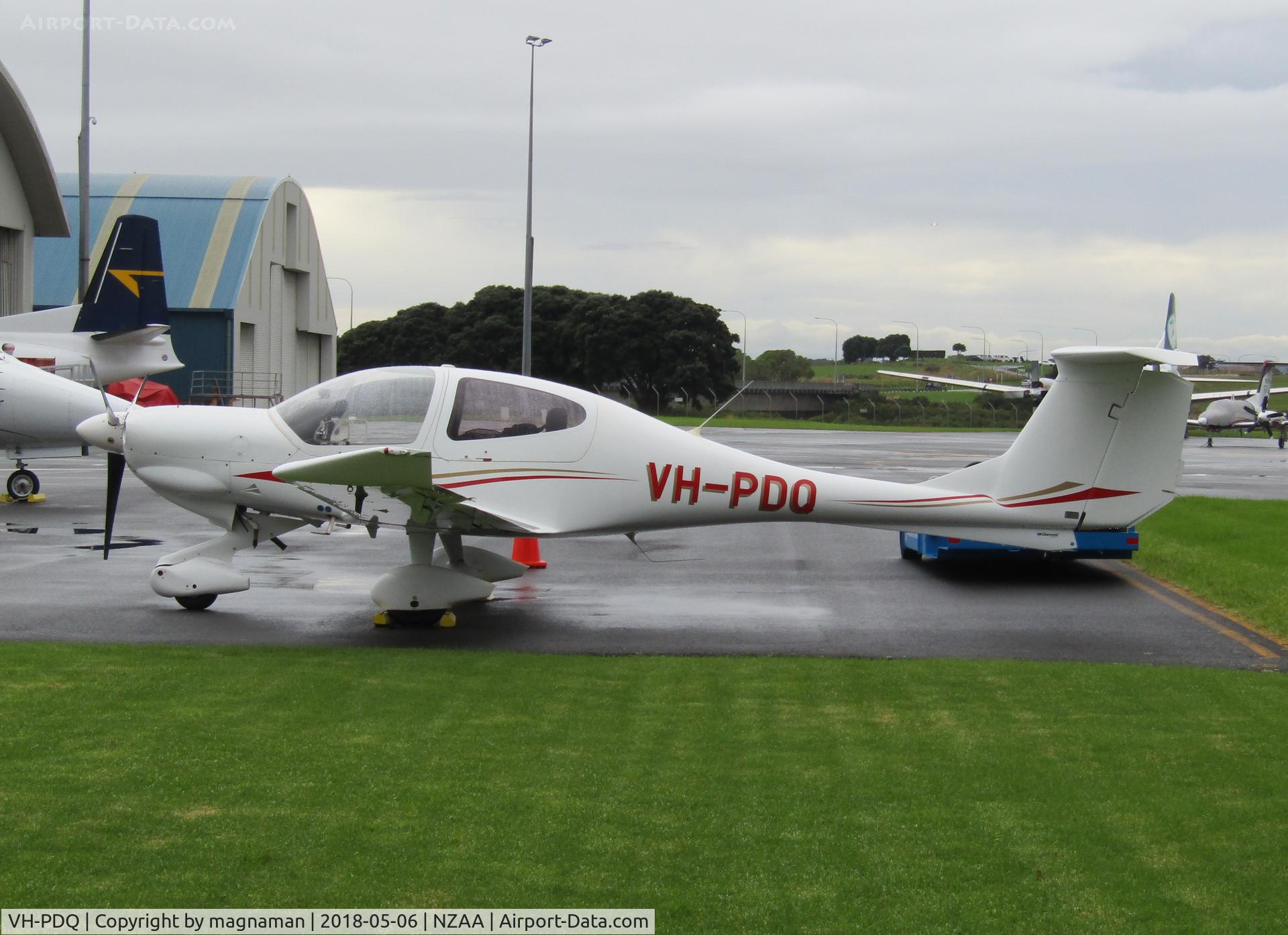 VH-PDQ, 2002 Diamond DA-40D Diamond Star C/N D4.006, Nice surprise at AKL today - not sure if import or just visiting.
