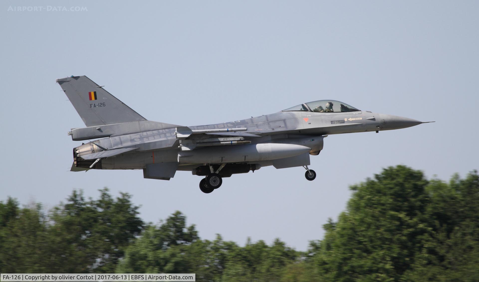 FA-126, SABCA F-16AM Fighting Falcon C/N 6H-126, landing at Florennes AB