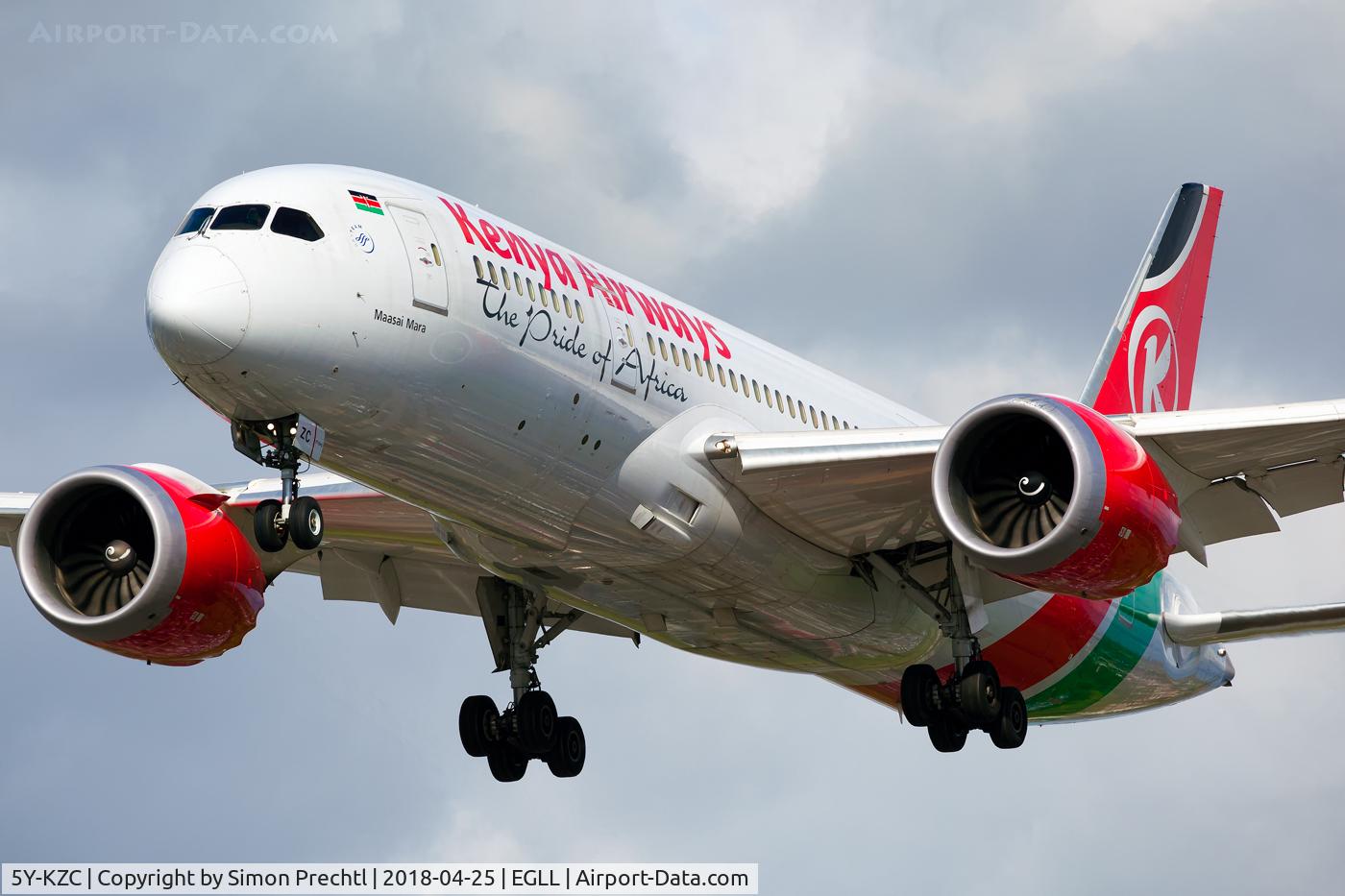 5Y-KZC, 2014 Boeing 787-8 Dreamliner C/N 36040, 5Y-KZC @ London-Heathrow Intl. Airport