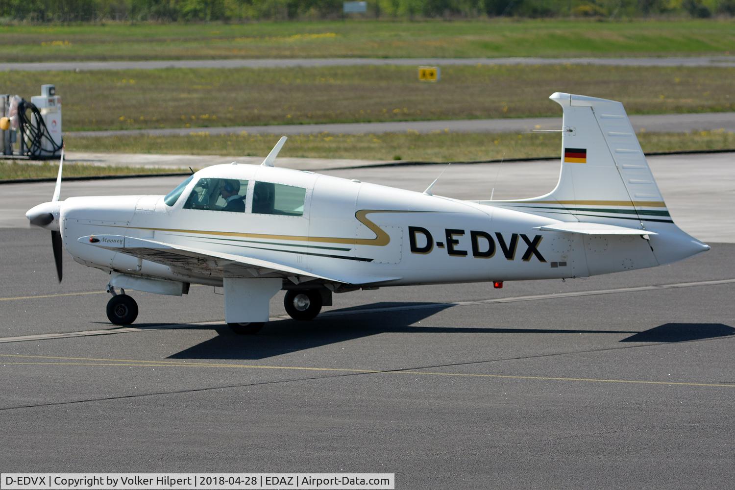 D-EDVX, 1971 Mooney M20E Chaparral C/N 21-0017, at edaz