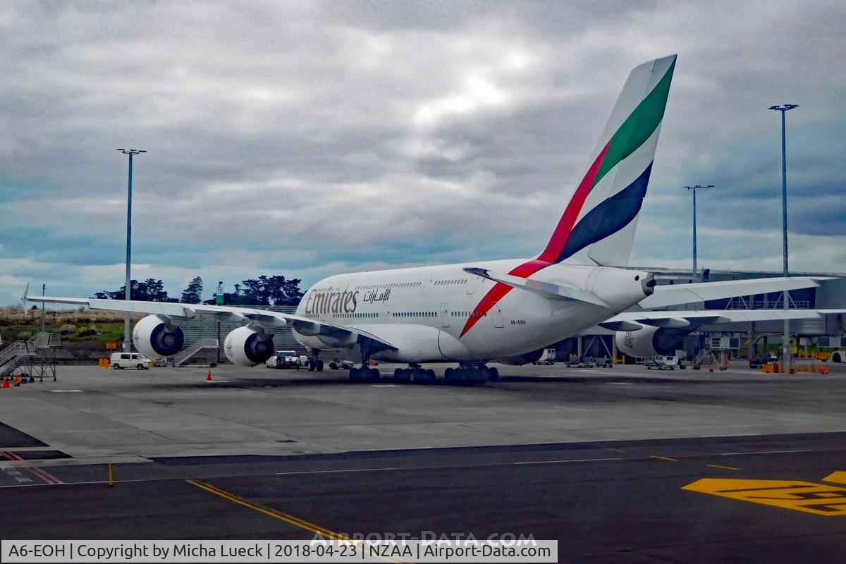 A6-EOH, 2014 Airbus A380-861 C/N 174, At Auckland