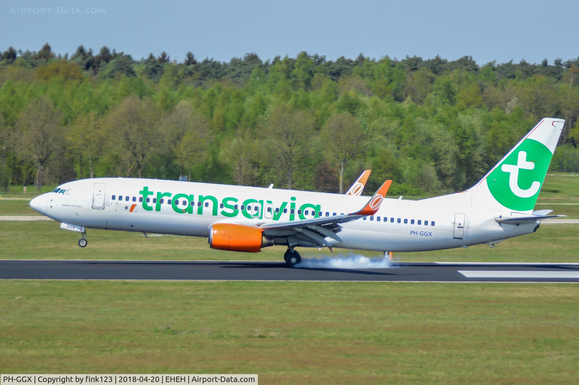 PH-GGX, 2010 Boeing 737-8EH C/N 36596, 737