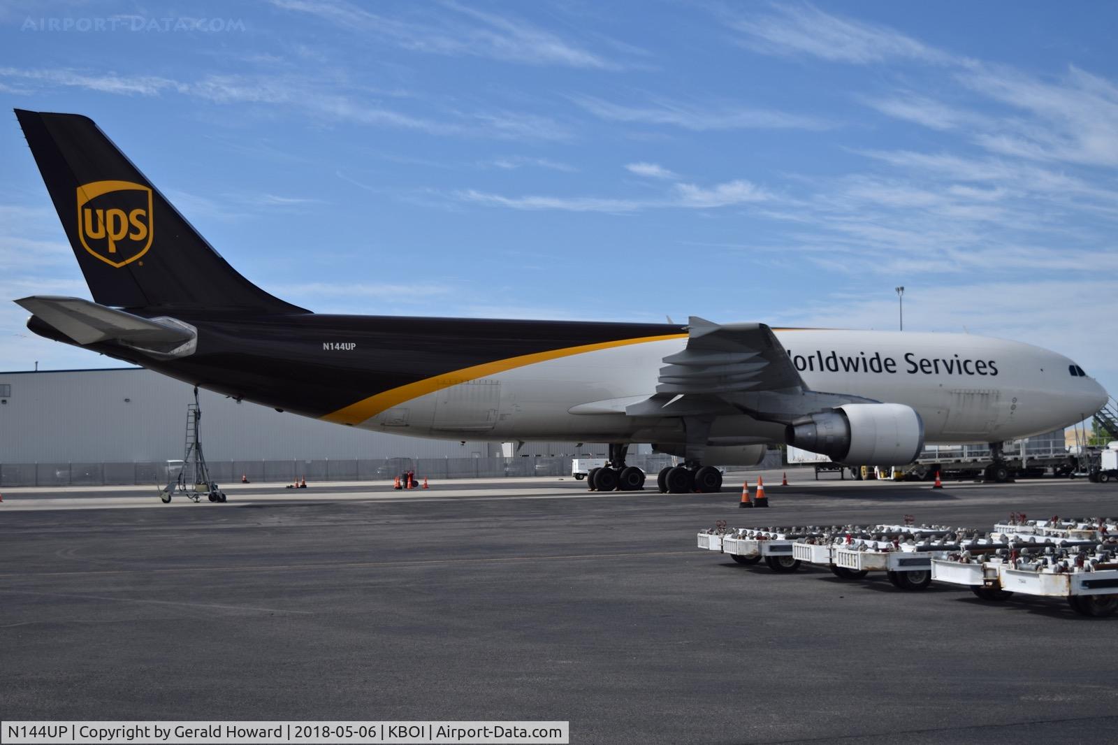 N144UP, 2002 Airbus A300F4-622R C/N 827, Parked on the UPS ramp.